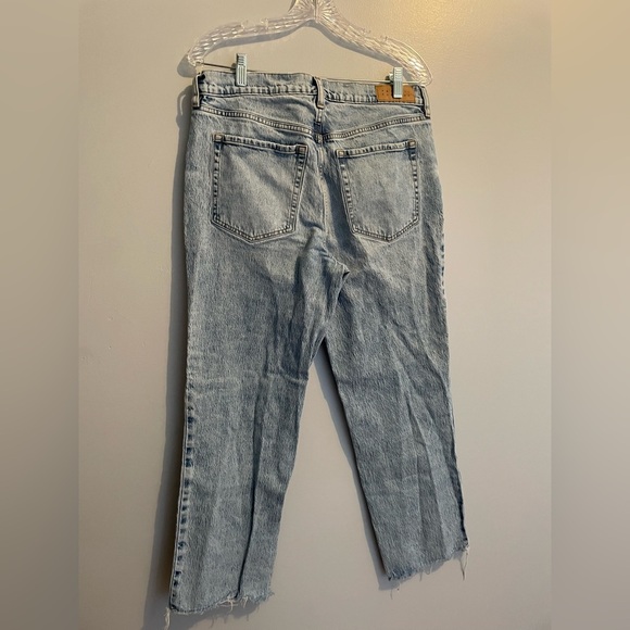 PacSun Women’s Distressed Light Wash 90s Stretch Straight Leg Denim NWOT Size 30 - Picture 2 of 16
